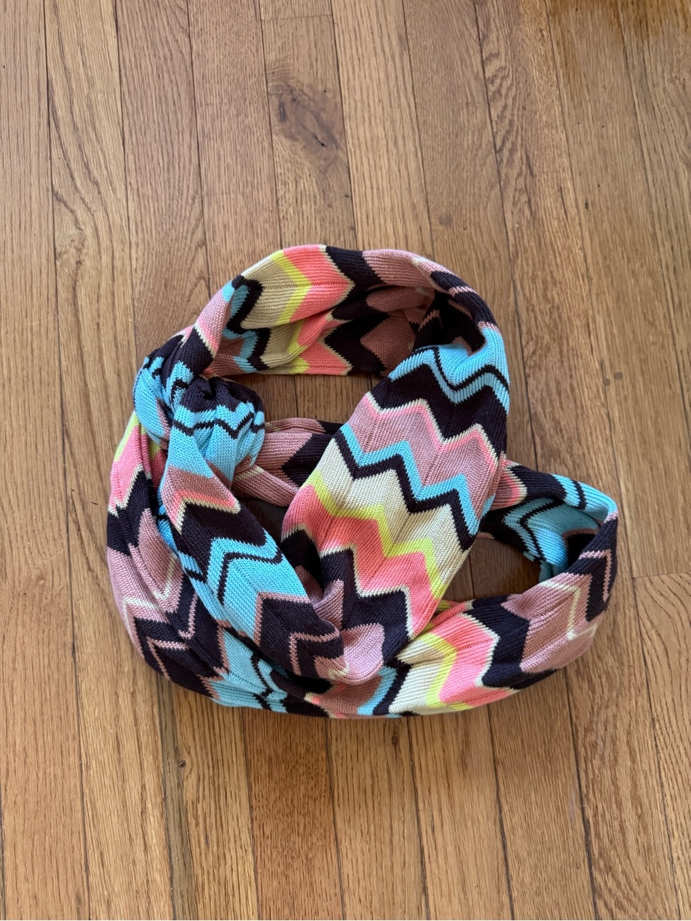 Missoni for Target Zigzag Infinity Scarf Multicolor Chevorn Wool Blend Preppy